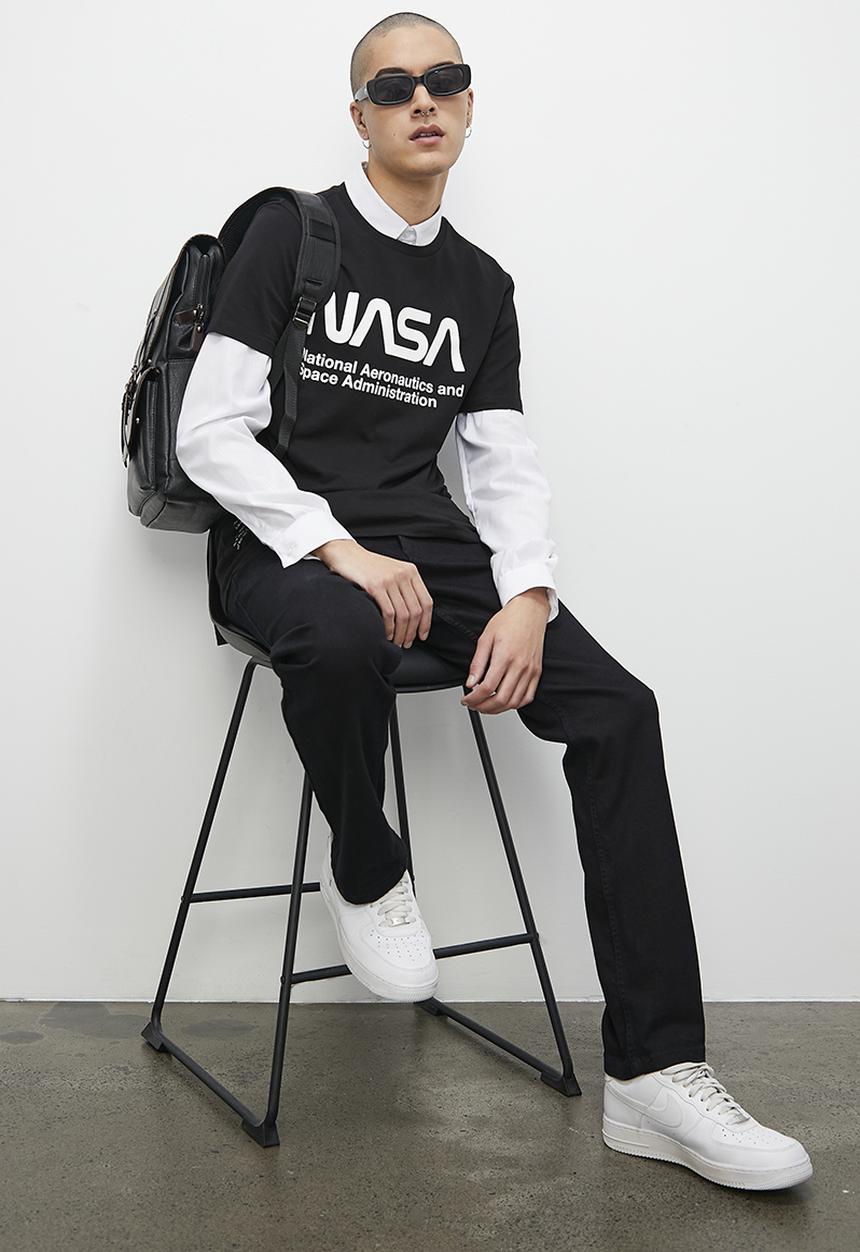 Superbalist - Nasa logo graphic crew neck tee - black