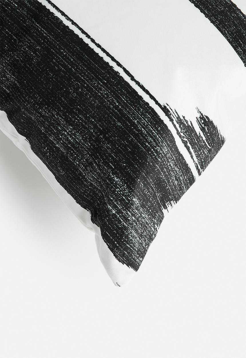 Sixth Floor - Tsela cushion cover - black