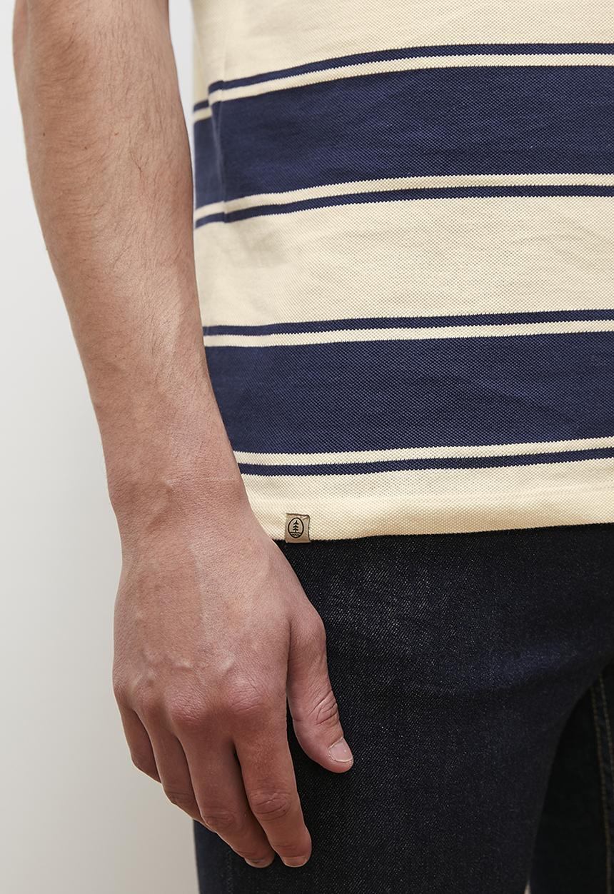 Lark & Crosse - Londi regular fit striped golfer - navy & ecru