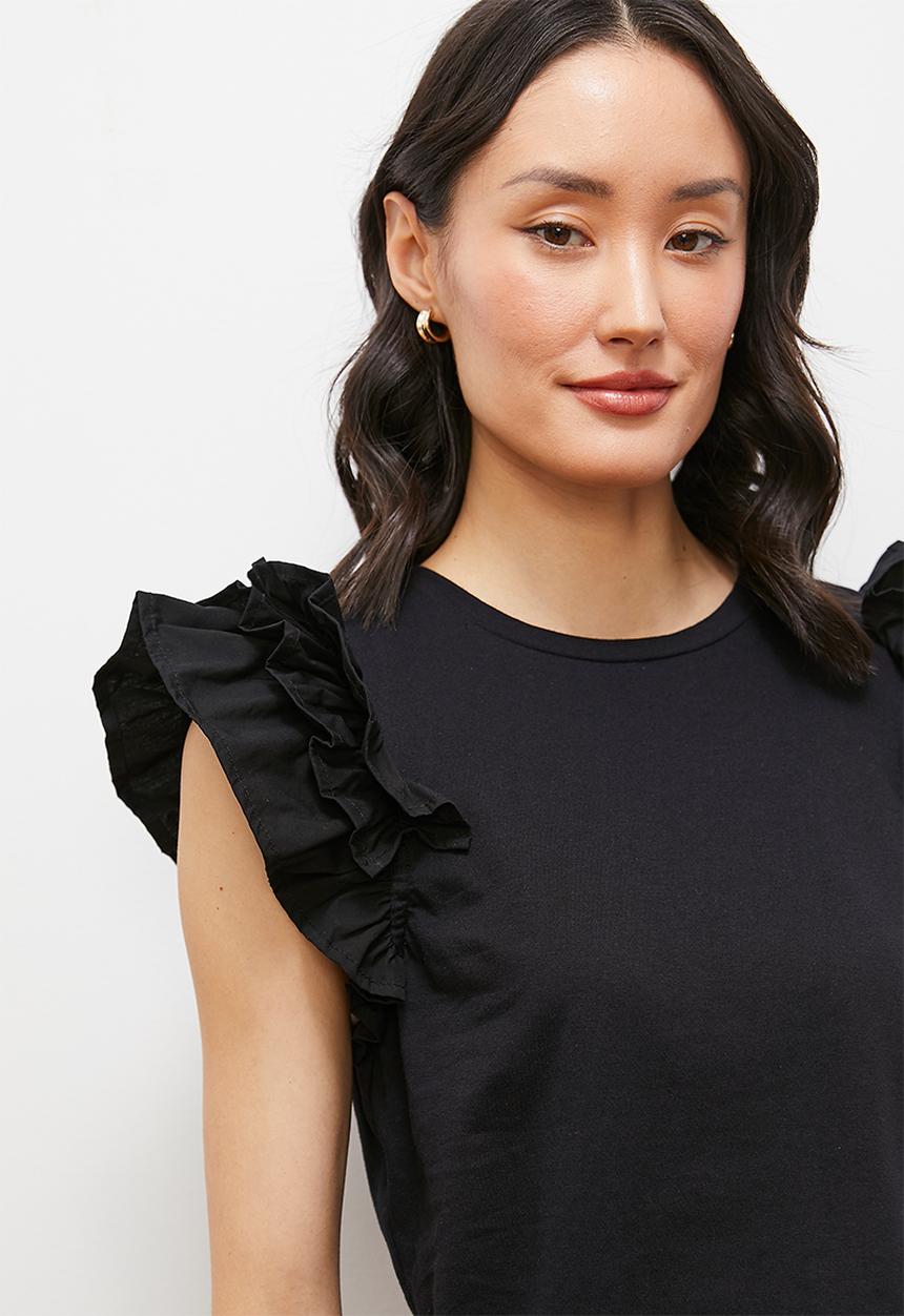 edit - Ruffle sleeve top - black