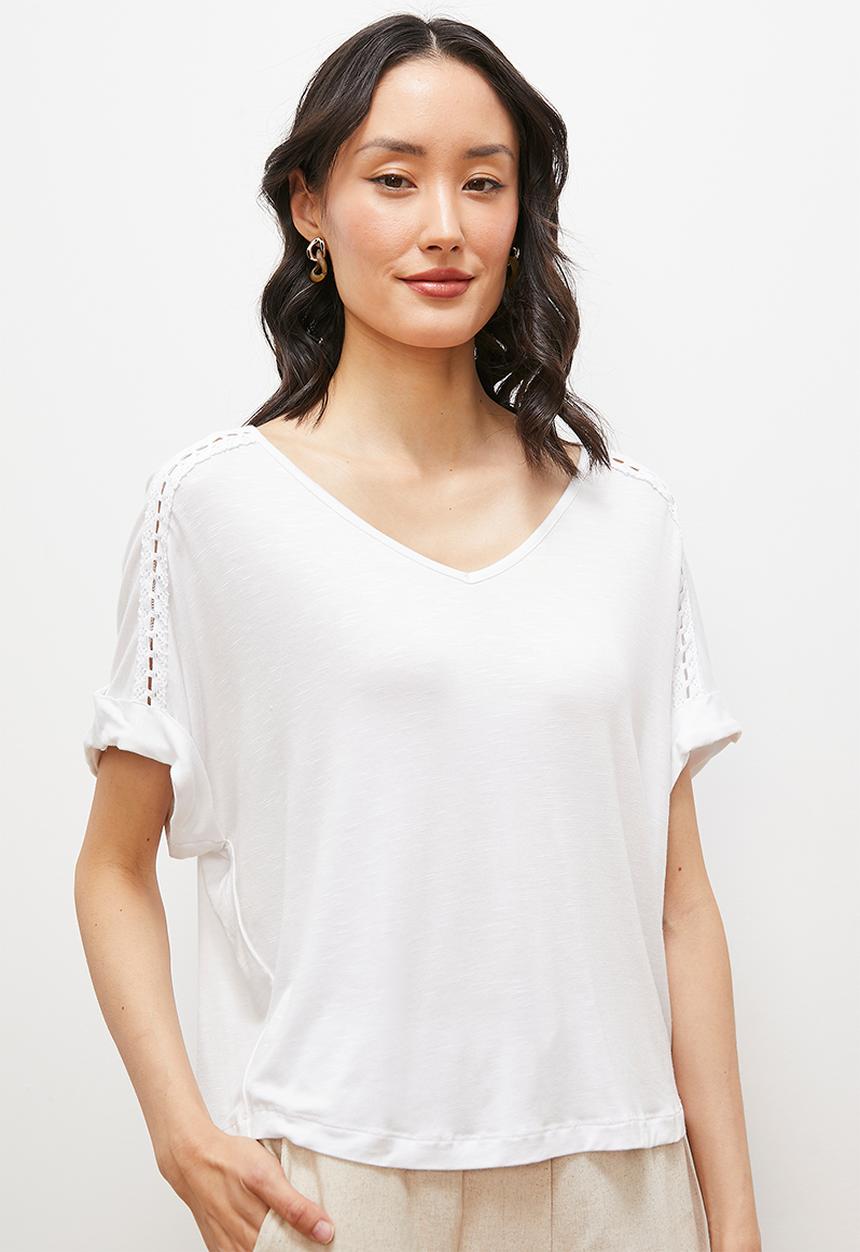 edit - V-neck ladder lace top - white 