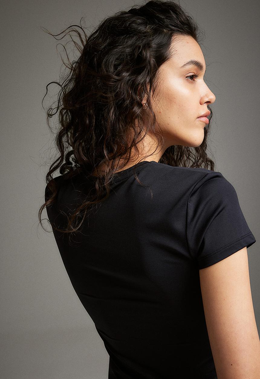 H&M - Fitted microfibre T-shirt - black