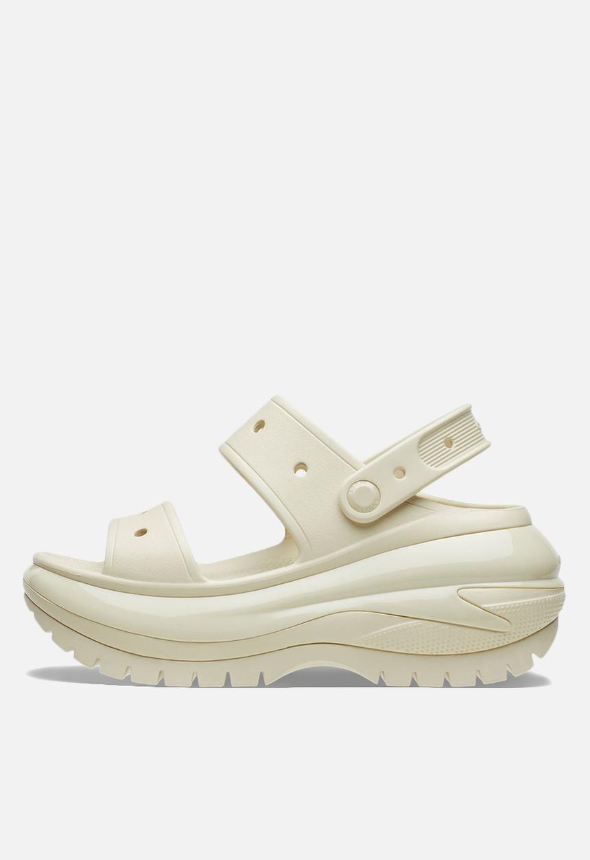 Crocs - Classic mega crush sandal - bone