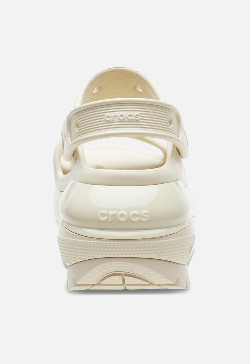 Crocs - Classic mega crush sandal - bone