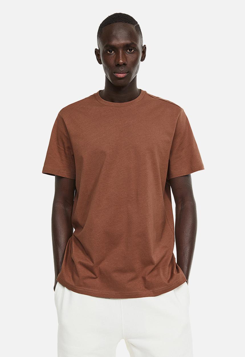 H&M - Regular fit round-neck T-shirt - brown