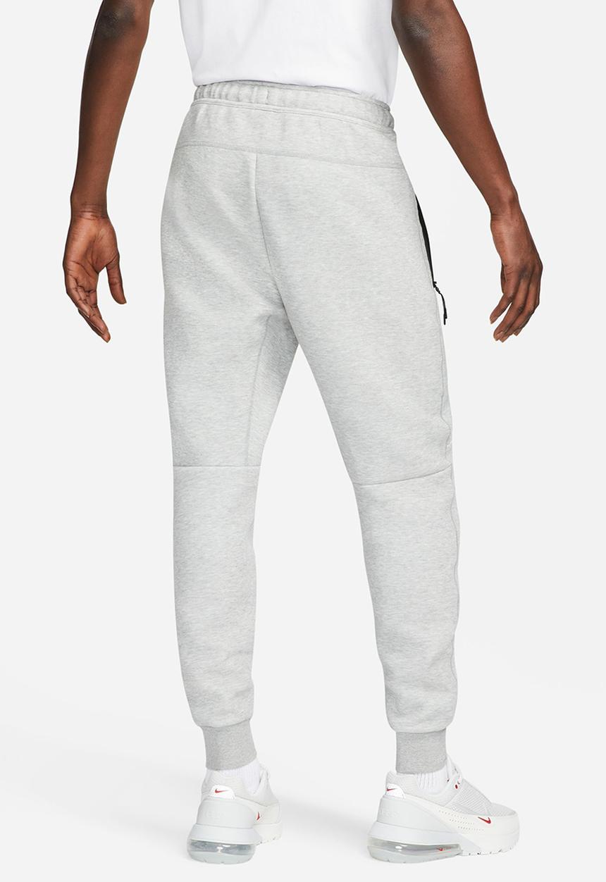 Nike - NSW Tech Fleece slim fit joggers - grey
