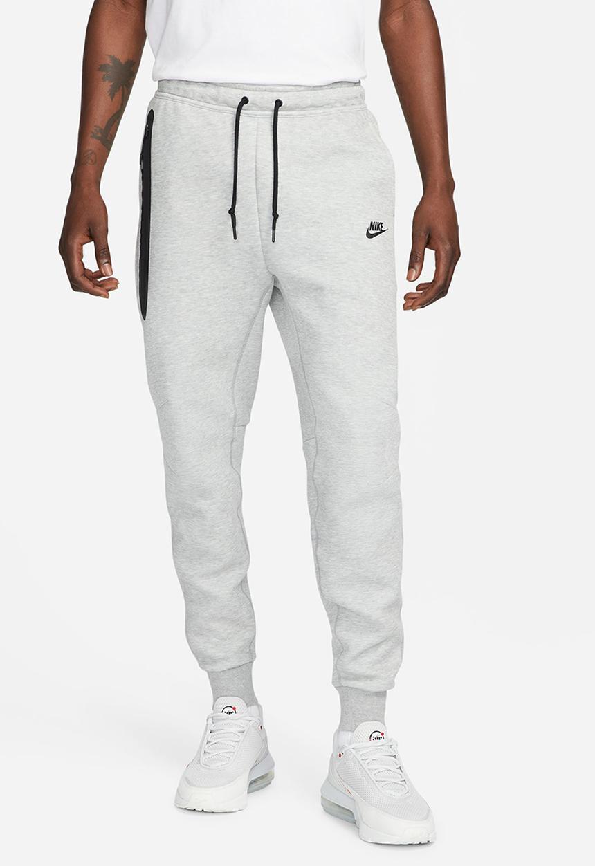Nike - NSW Tech Fleece slim fit joggers - grey
