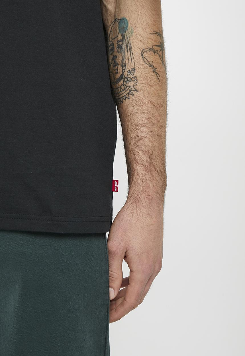 Levi’s® - Short sleeve relaxed fit tee za ssnl expression po - black 