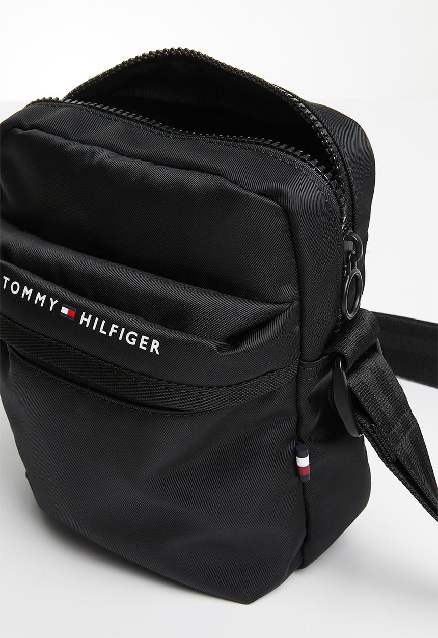 Tommy Hilfiger - Th skyline mini reporter - black