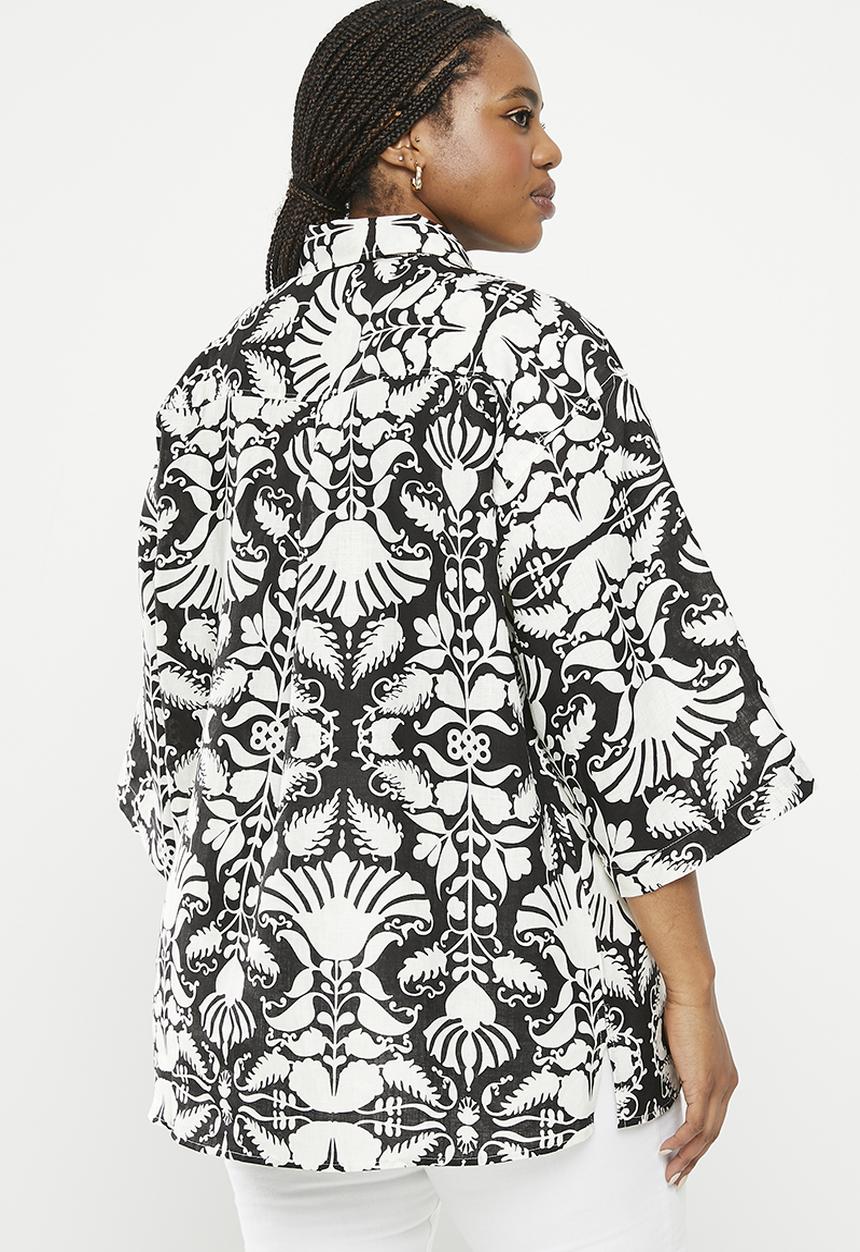 Me&B - Plus oversized linen shirt - wallpaper print