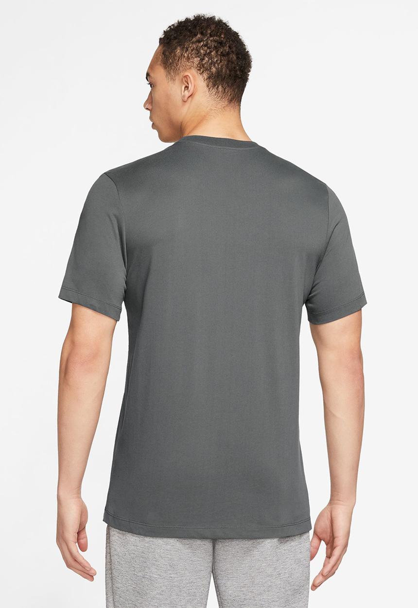 Nike - Dri-FIT camo fitness t-shirt - grey