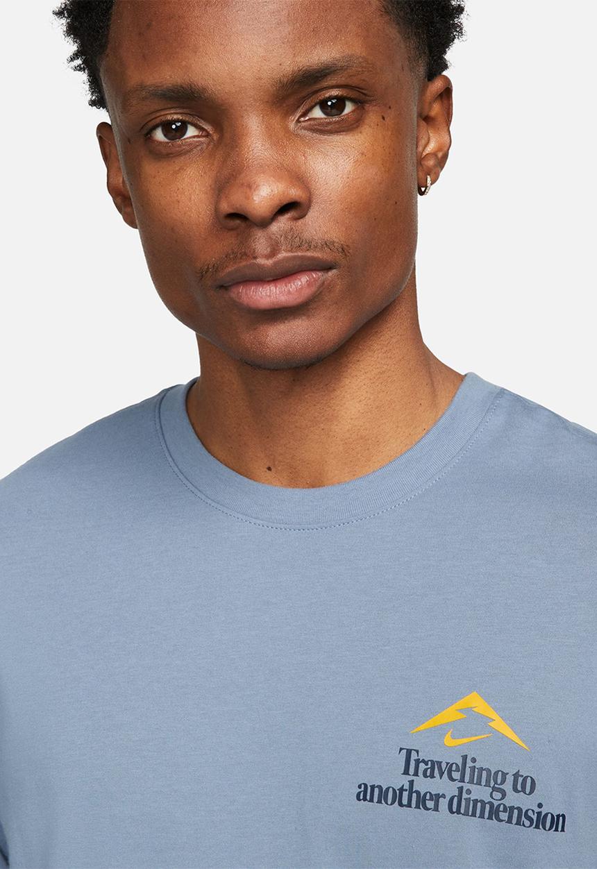 Nike - Dri-FIT trail run tee  -blue