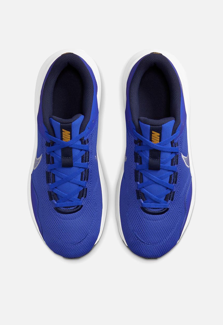 Nike - Nike legend essential 3 next nature