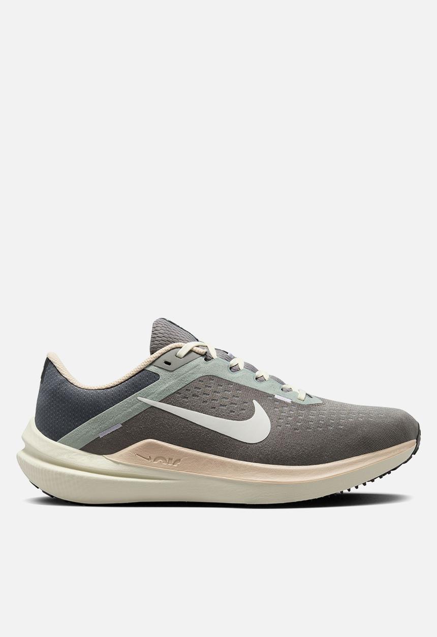 Nike - Air winflo 10