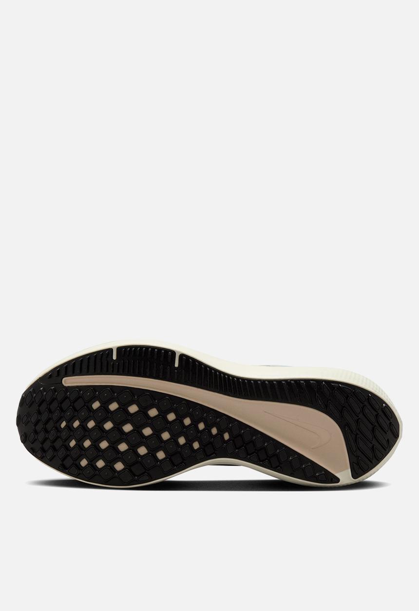 Nike - Air winflo 10