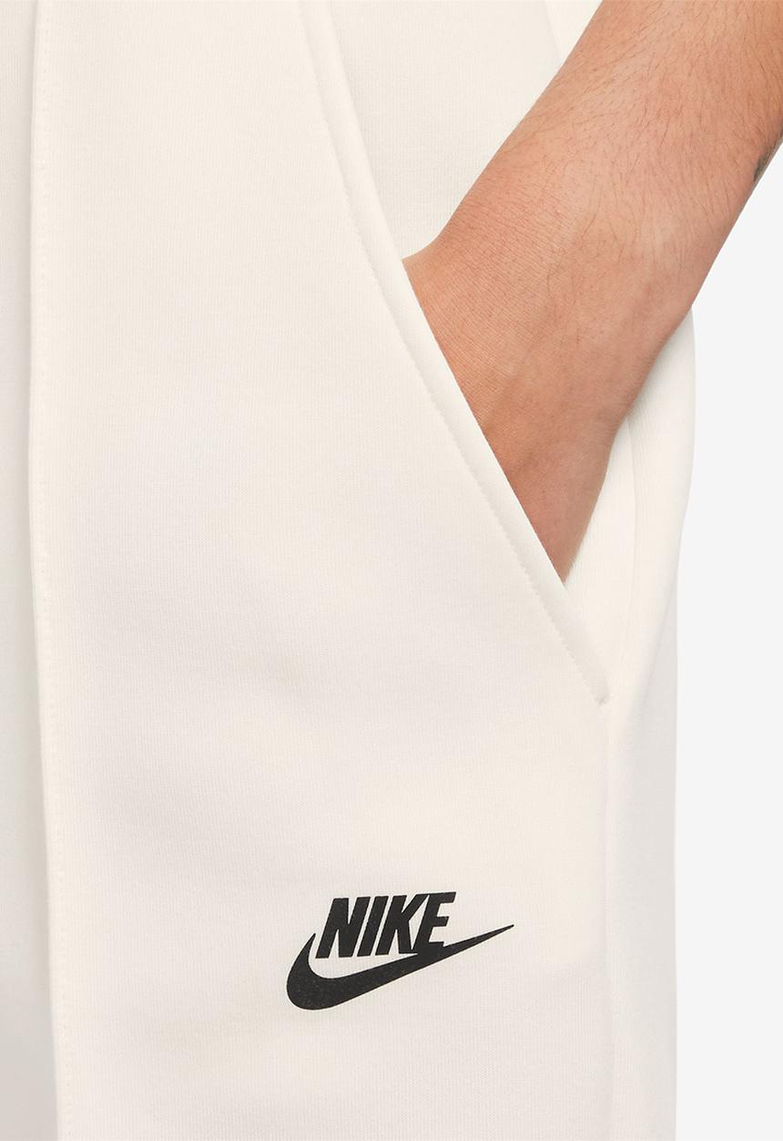 Nike - W nsw tch flc hr jggr - pale ivory/black