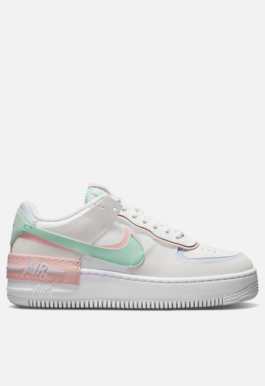 Nike - Air Force 1 shadow