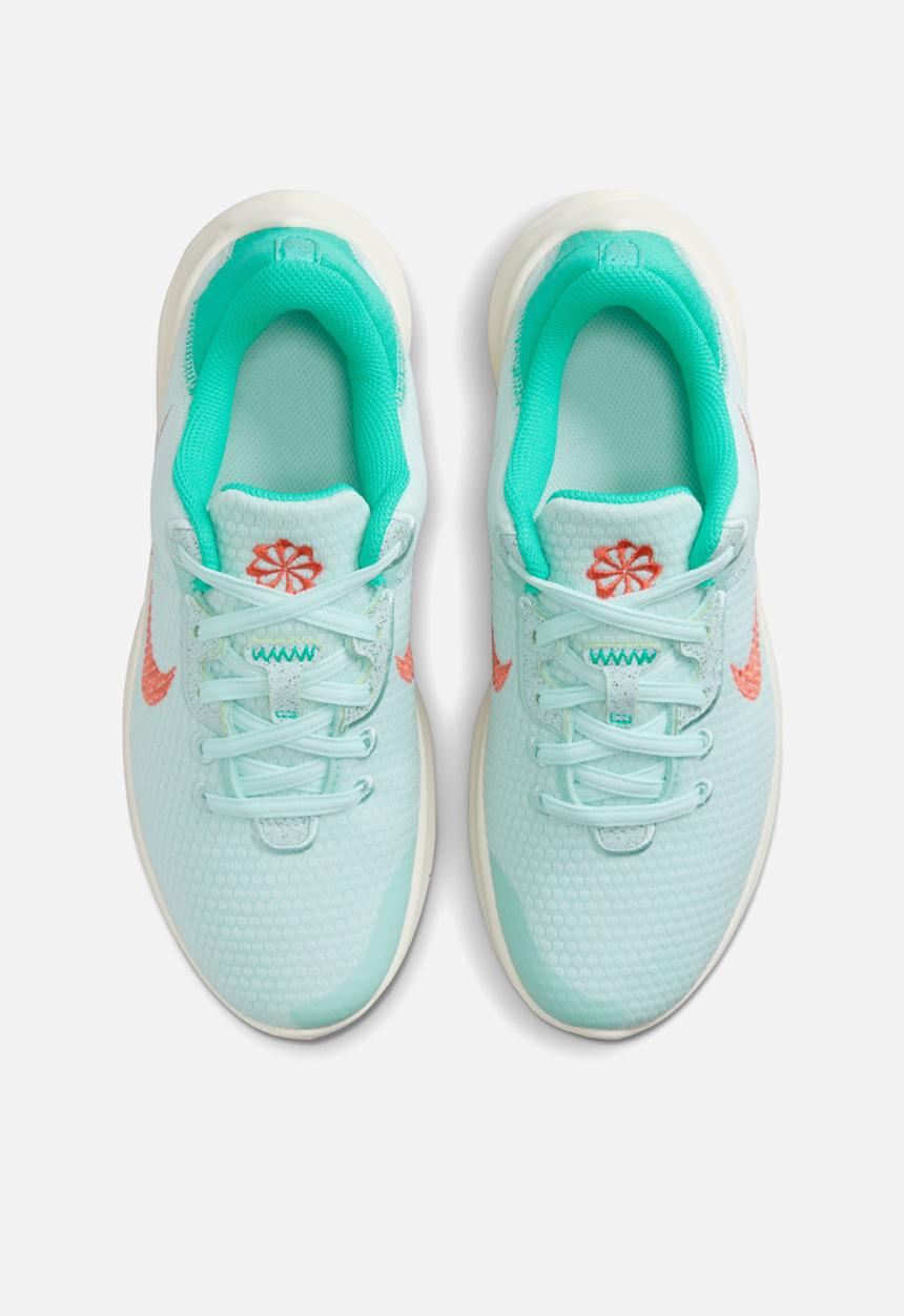 Nike - Nike experience run 11 next nature