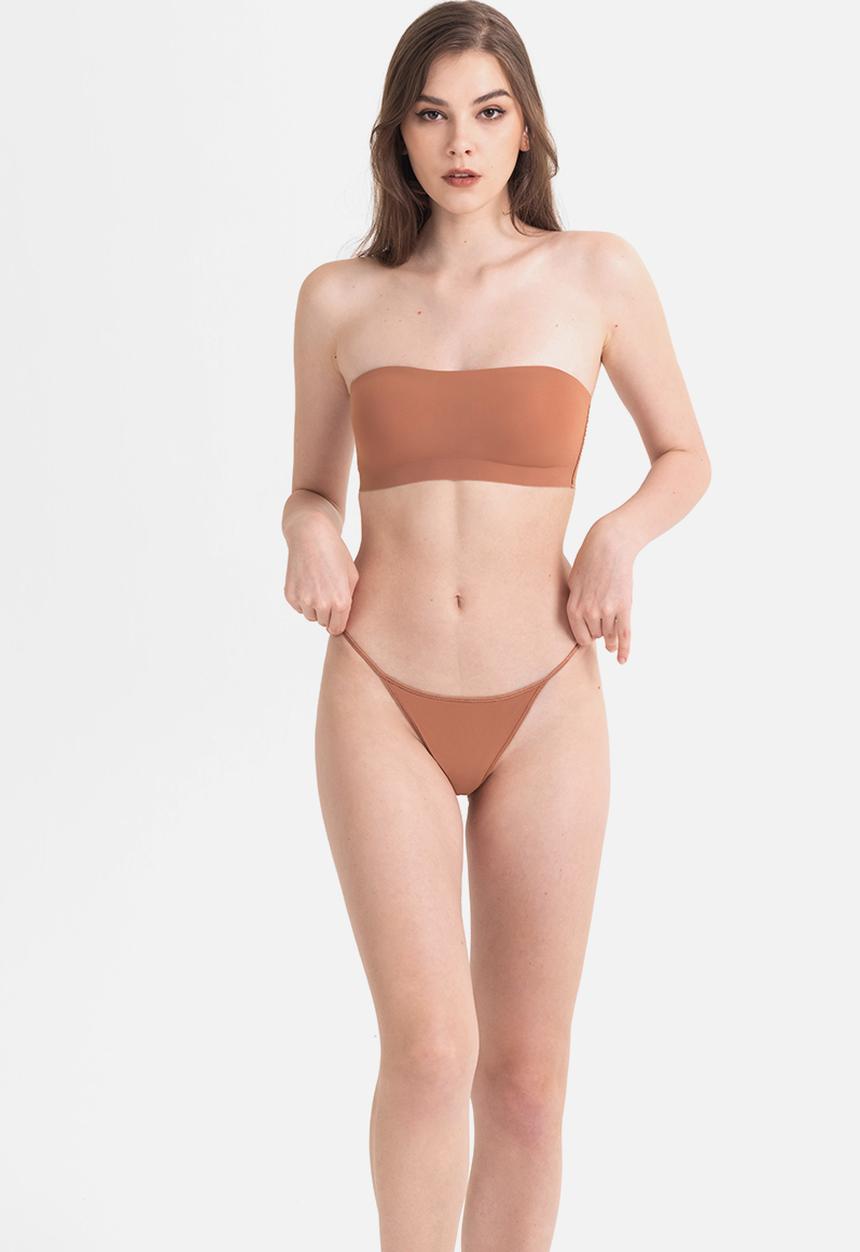 Janet Reger - Barely decent gstring - amber