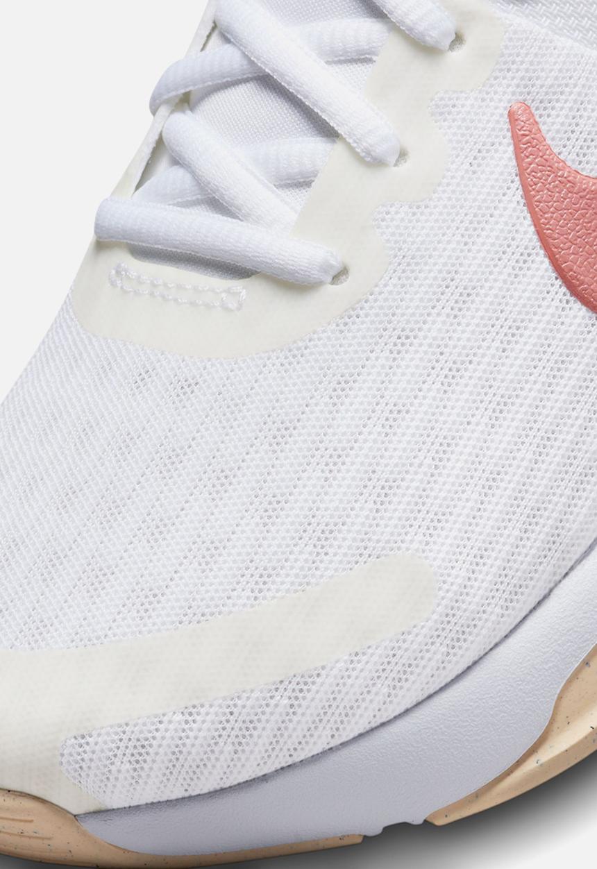 Nike - Nike Zoom Bella 6 PRM