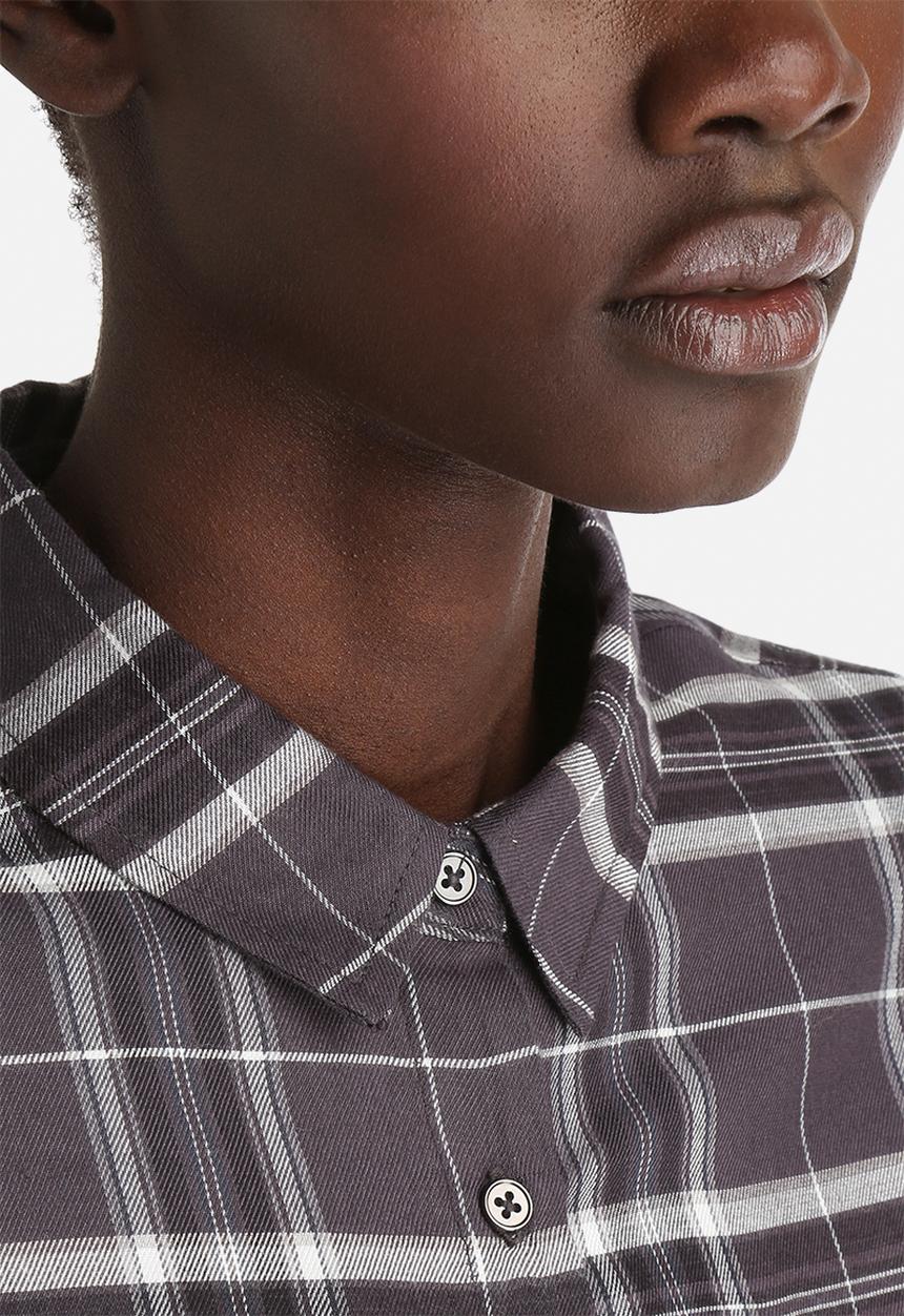 Vero Moda - Iza Loose Check Shirt