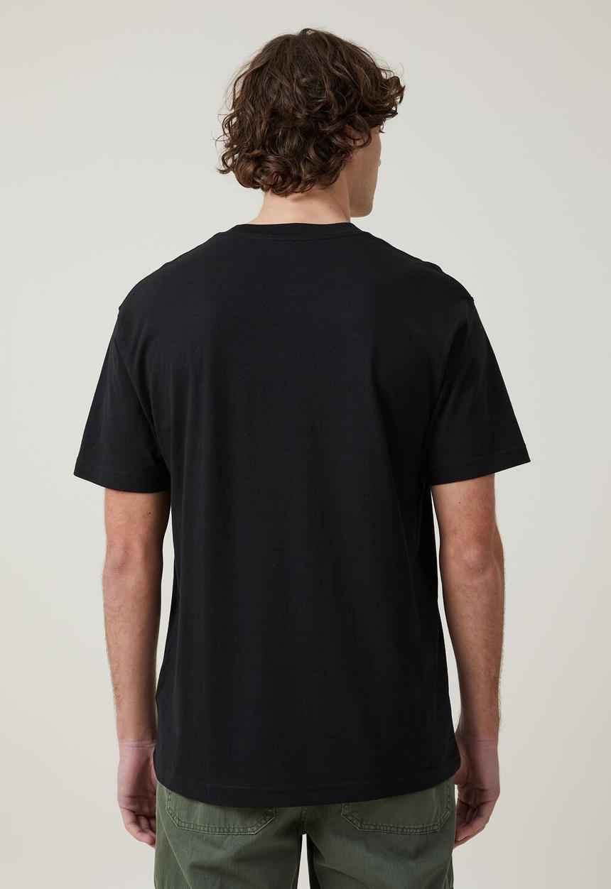 Cotton On - Loose fit art t-shirt - black / bronx
