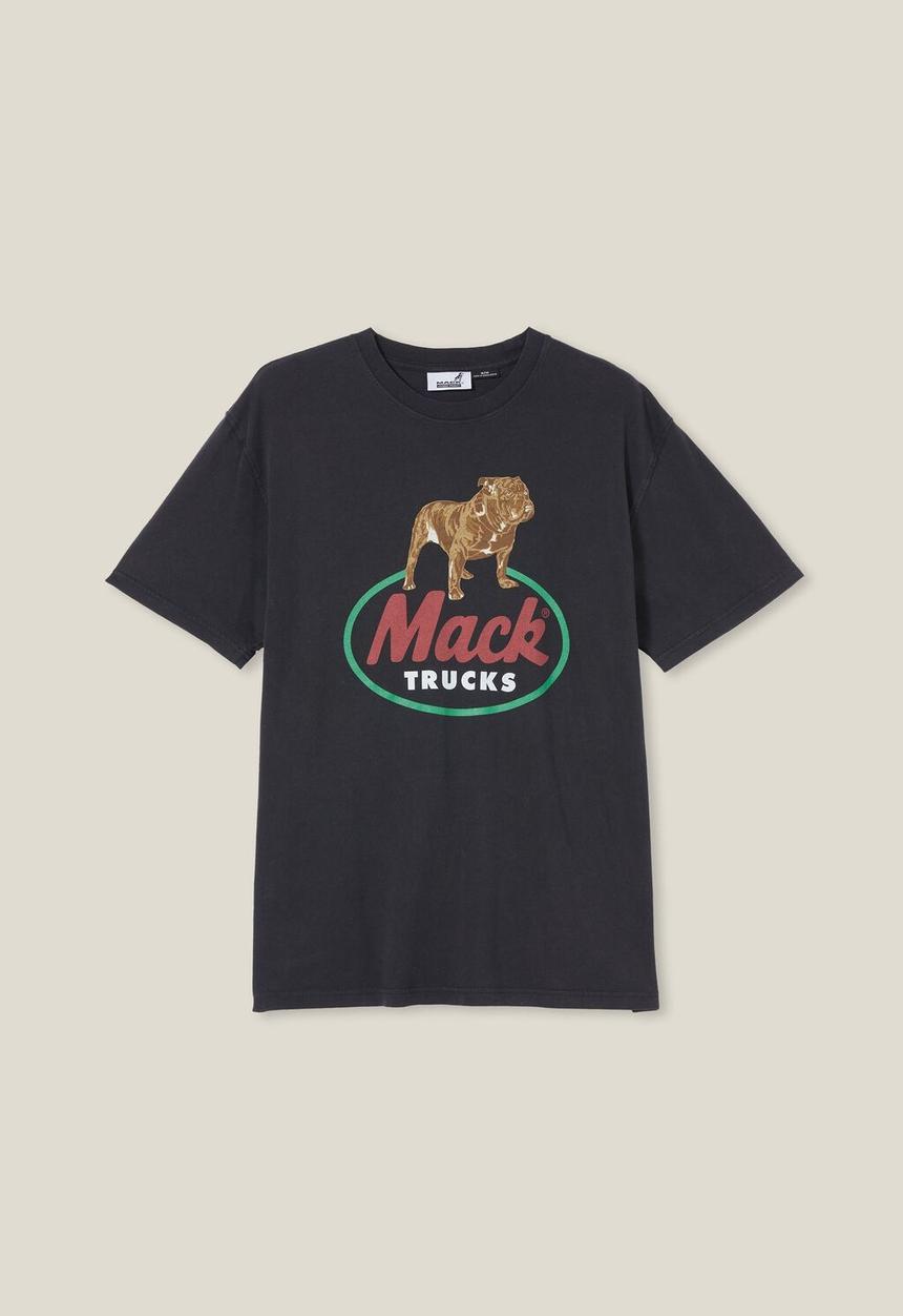 Cotton On - Mack trucks loose fit t-shirt - lcn mac black / vintage logo