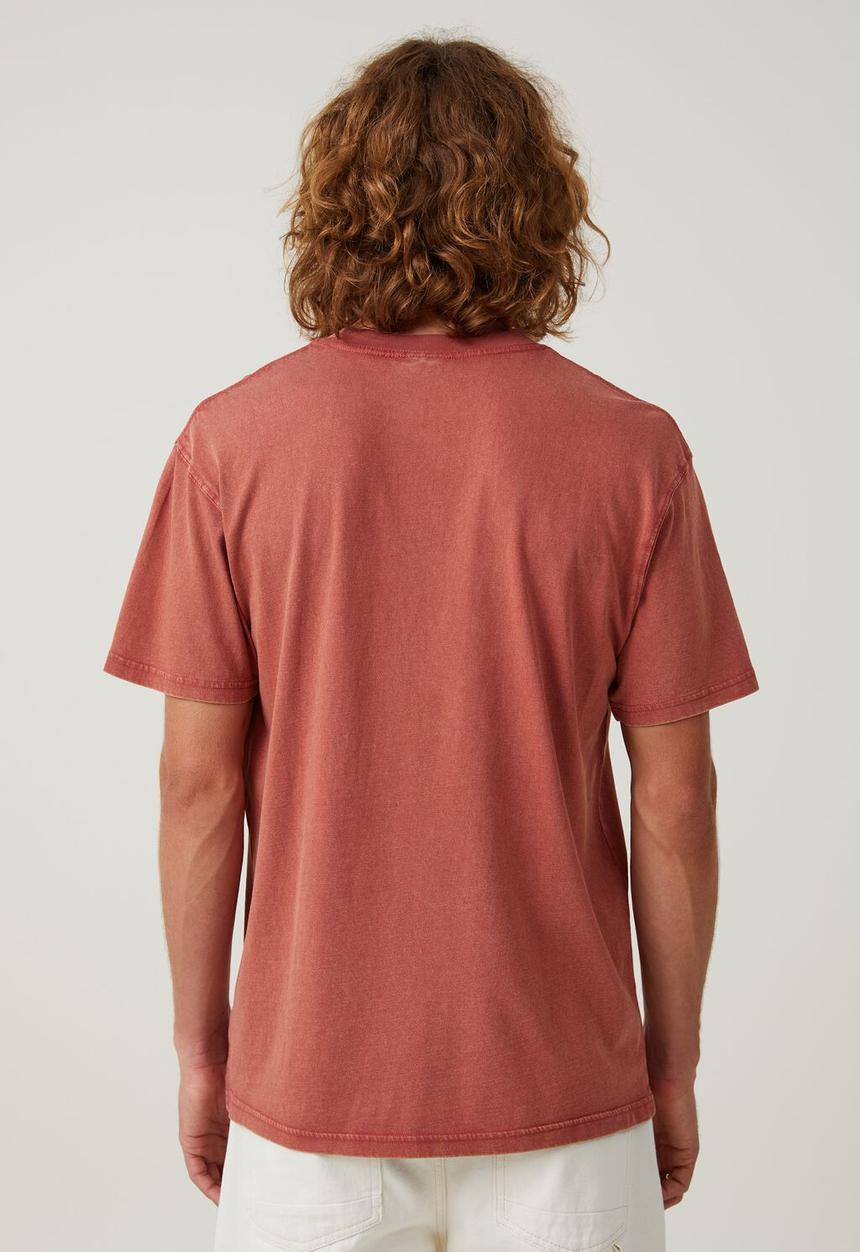 Cotton On - Mack trucks loose fit t-shirt - lcn mac bruschetta red / classic logo