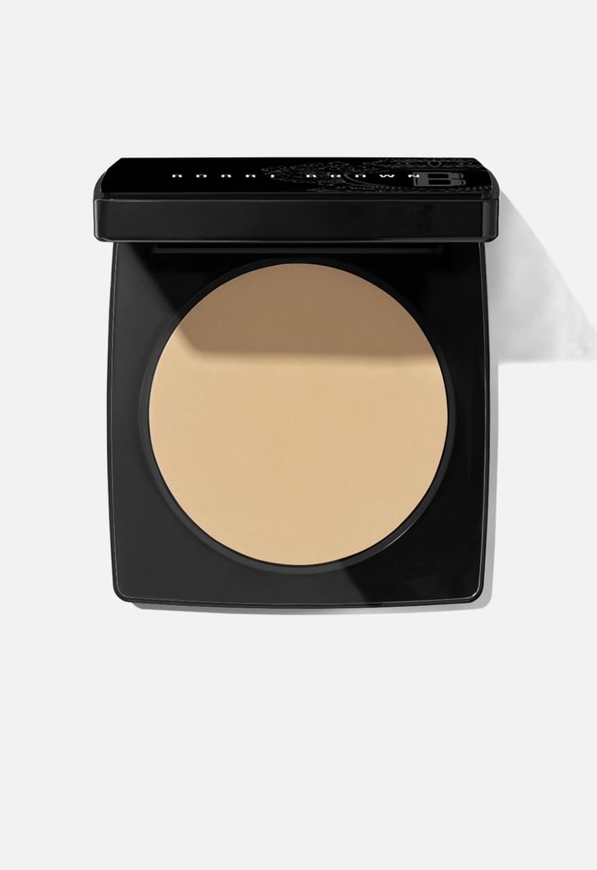 BOBBI BROWN - Sheer Finish Pressed Powder - Soft Sand​