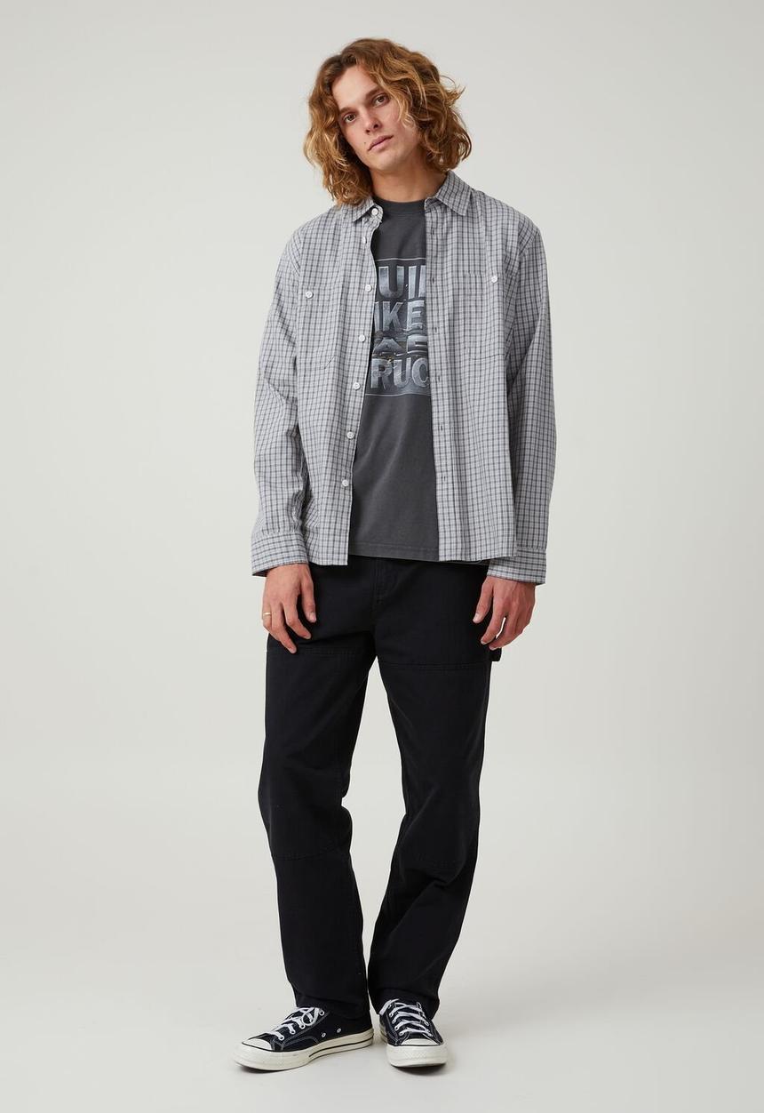 Cotton On - Mack trucks loose fit t-shirt - lcn mac faded slate / chrome