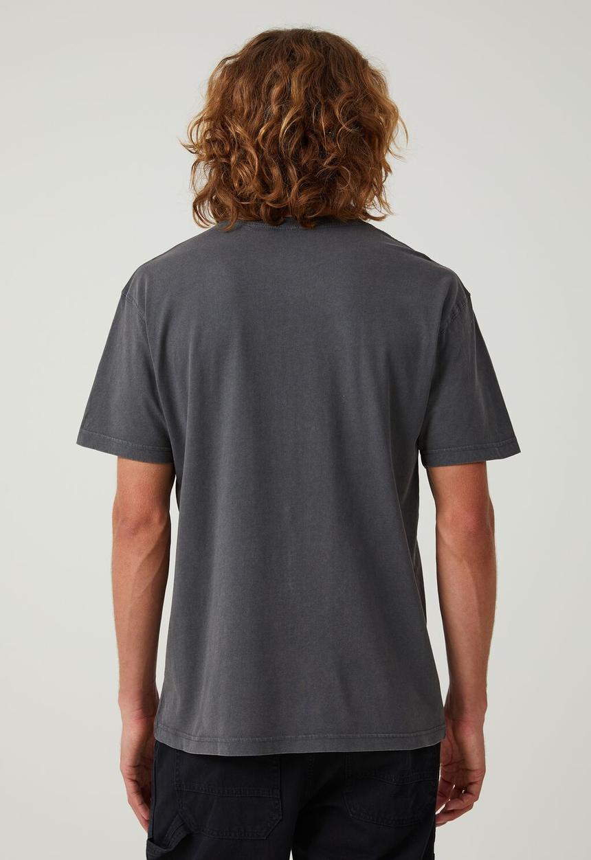 Cotton On - Mack trucks loose fit t-shirt - lcn mac faded slate / chrome
