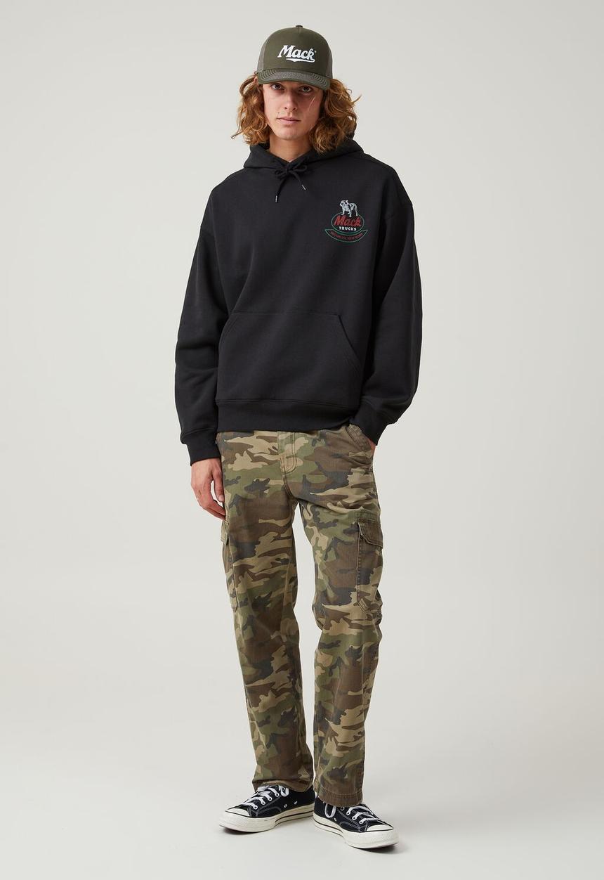 Cotton On - Mack trucks oversized hoodie - lcn mac black / built like a mac truck