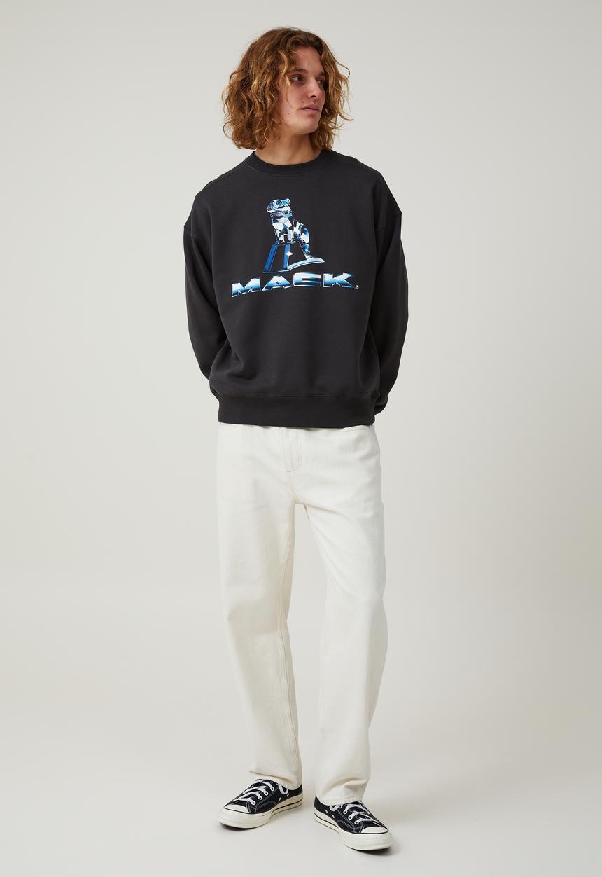 Cotton On - Mack trucks oversized sweater - lcn mac washed black/bulldog logo