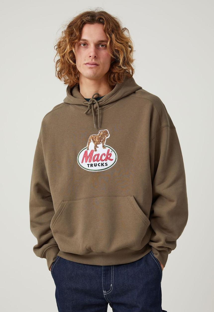 Cotton On - Mack trucks oversized hoodie - lcn mac mud green / bulldog logo