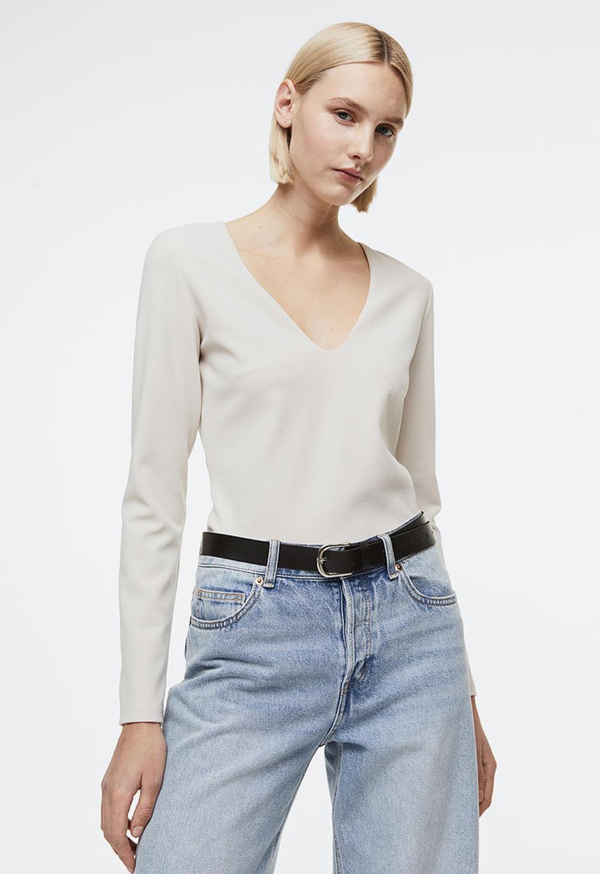 H&M - V-neck top - light beige