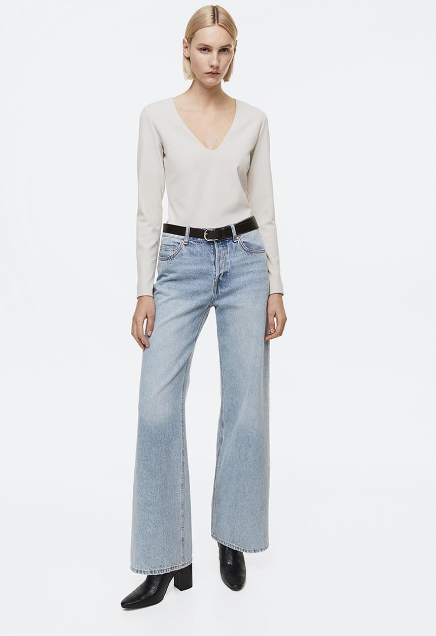 H&M - V-neck top - light beige