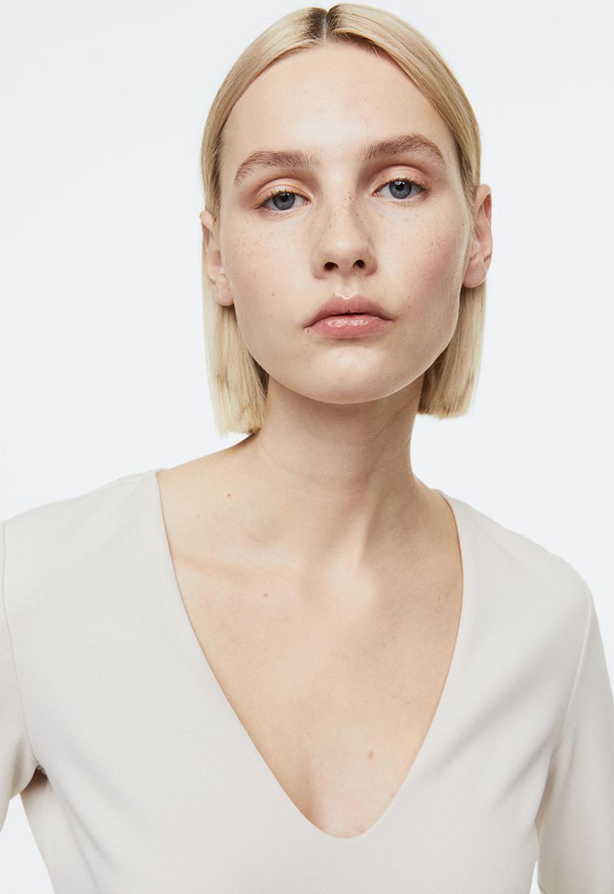 H&M - V-neck top - light beige