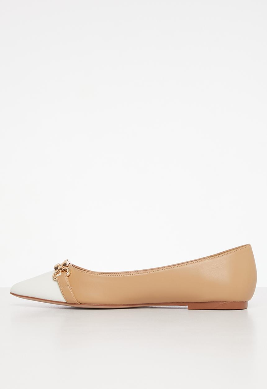 Nine West - Mavero pump - beige