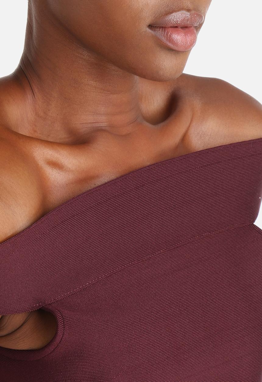 Vero Moda - Sandy Fancy Off-Shoulder Top