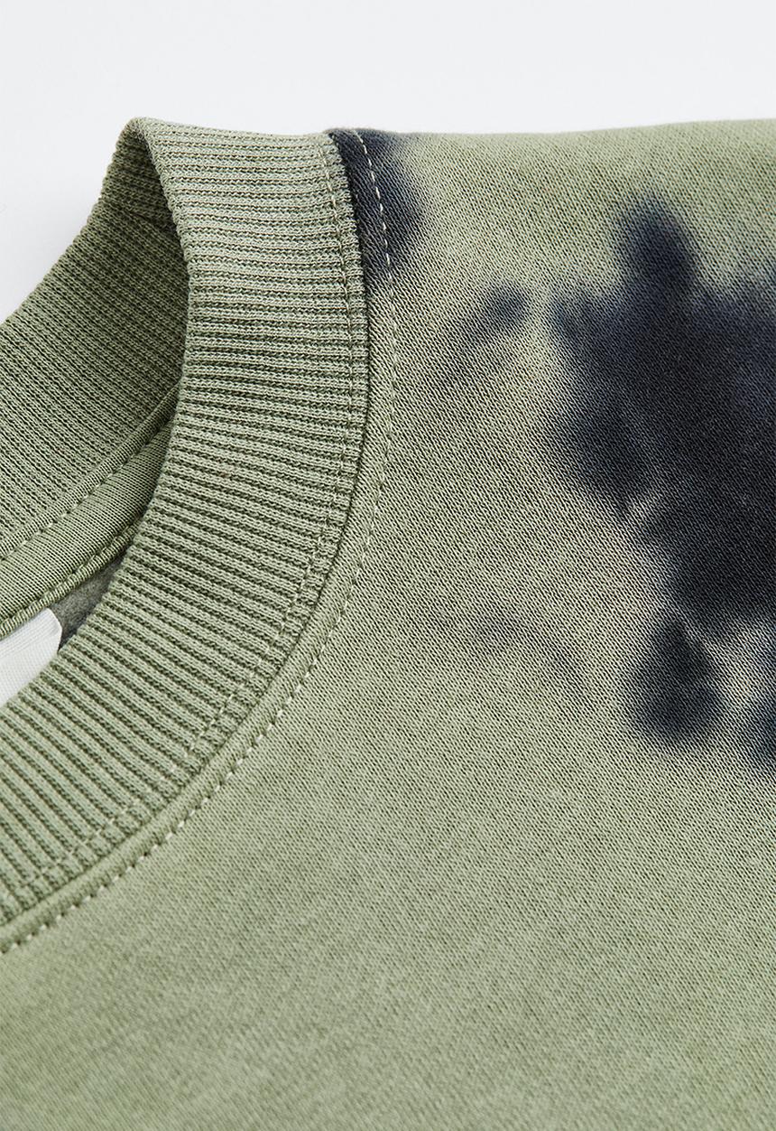 H&M - Oversized sweatshirt - khaki green/stay epic