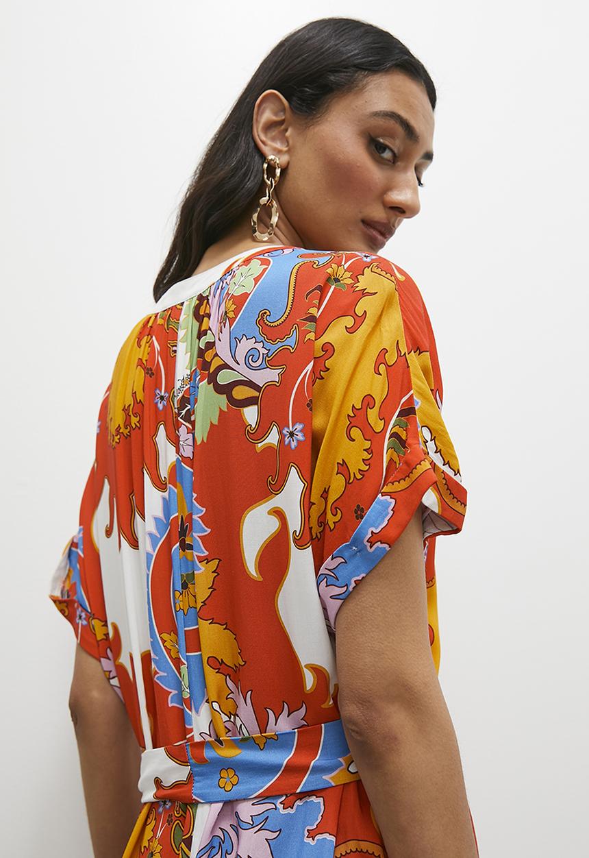 Superbalist - Relaxed notch front tunic dress with slit - red folk scarf print