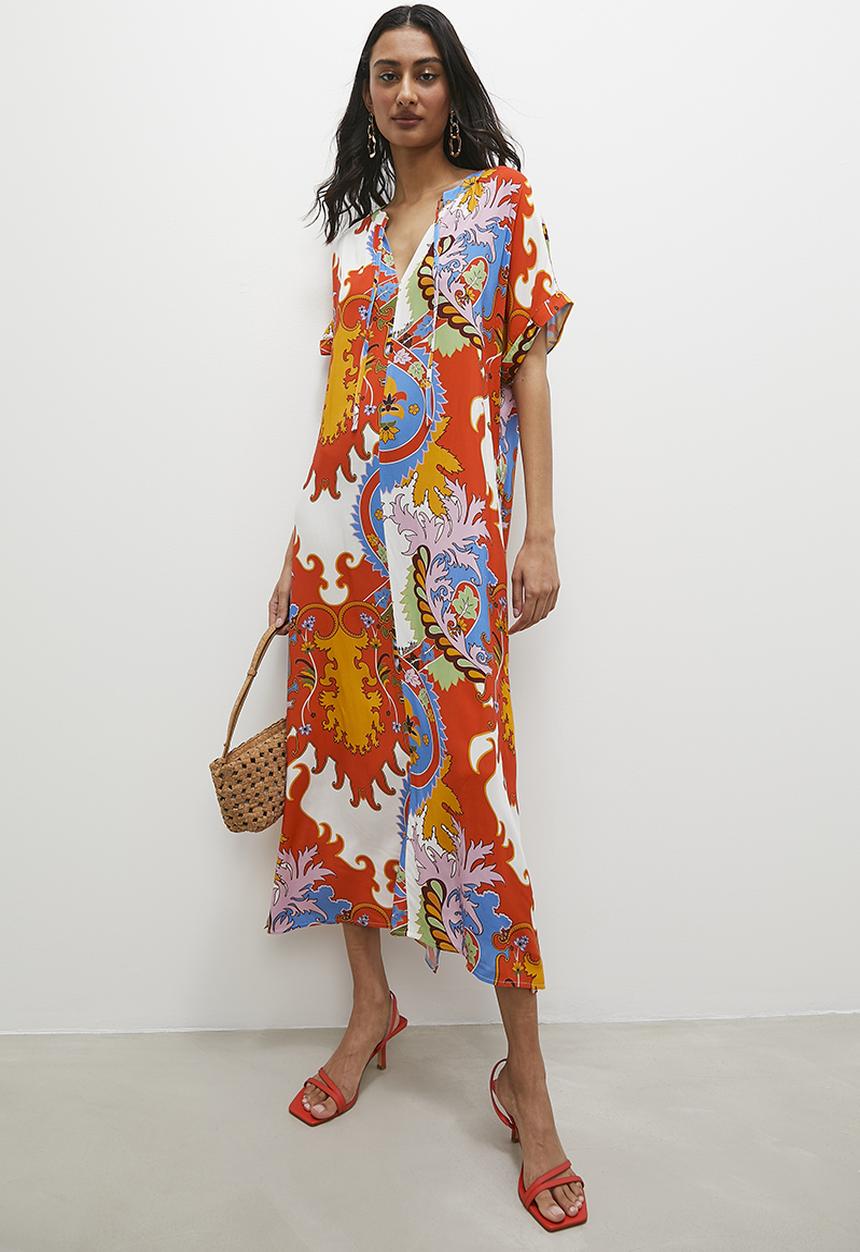 Superbalist - Relaxed notch front tunic dress with slit - red folk scarf print