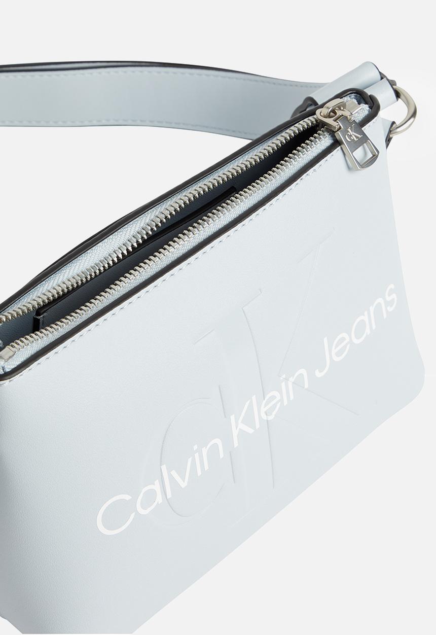 Calvin Klein - Sculpted camera pouch21 mono - blue oasis