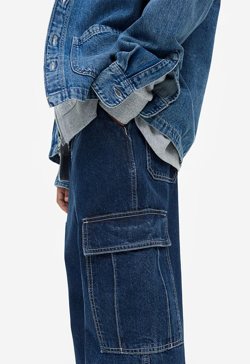 H&M - Loose fit cargo joggers - blue