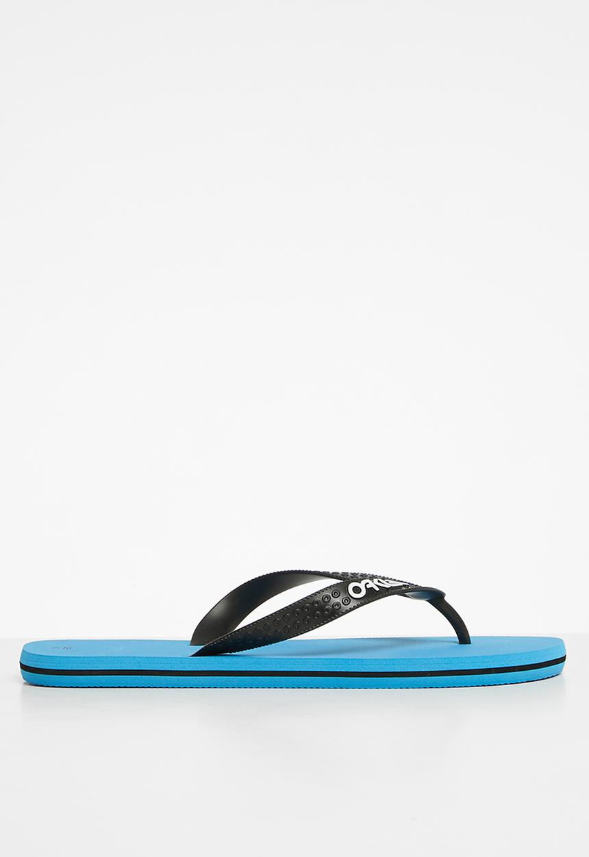 Oakley - Golden oak flip flop - bright blue