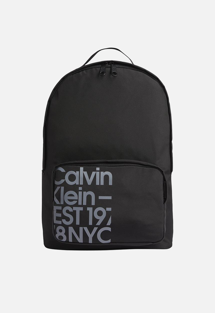 Calvin Klein - Sport essentials campus bp44 gr - black & overcast grey print