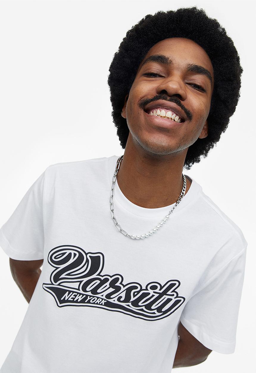 H&M - Regular fit printed T-shirt - white/varsity new york 