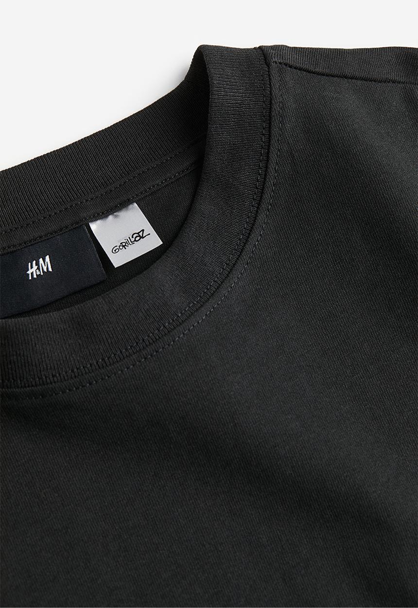 H&M - Oversized fit t-shirt - black/gorillaz 