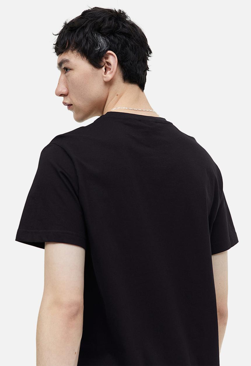 H&M - Regular fit t-shirt - black/rick and morty 