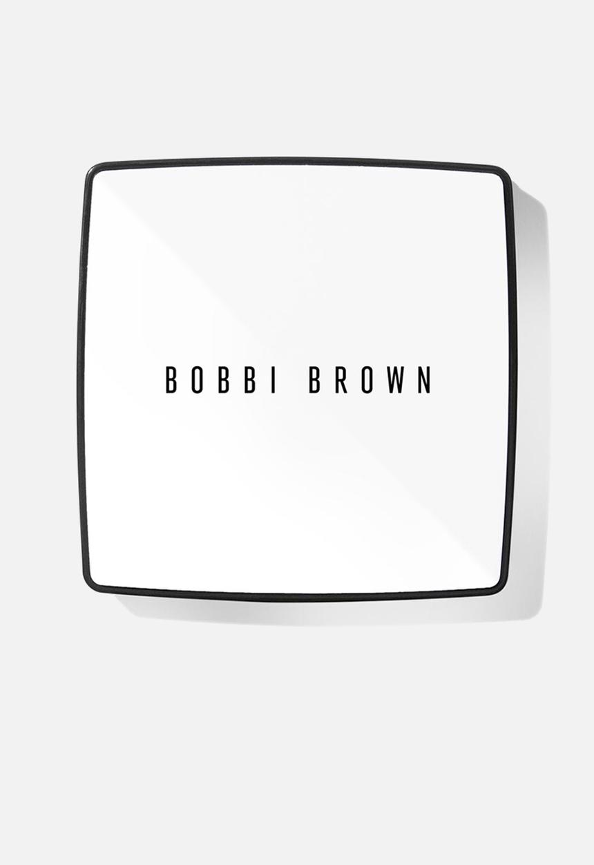 BOBBI BROWN - Vitamin Enriched Pressed Powder - Yellow